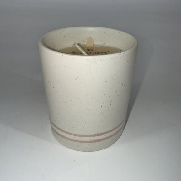 New Hearth & Hand Magnolia Citrus Grove Speckle Striped Ceramic Candle 7.1 oz - Picture 2 of 4